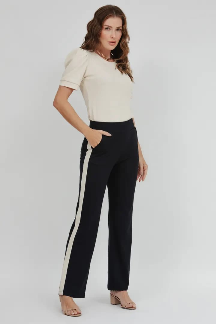 Aerolook Calça E Blusa Com Recorte